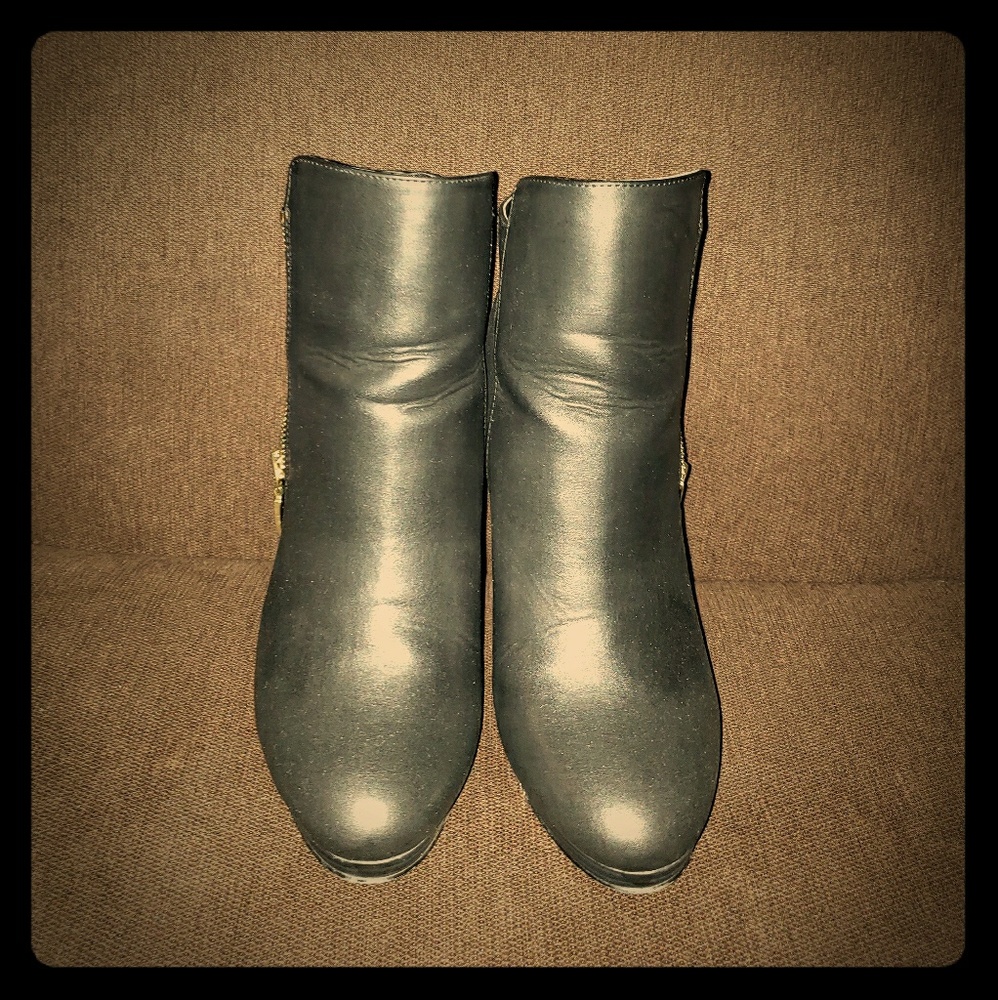 Guess Ankle Boots